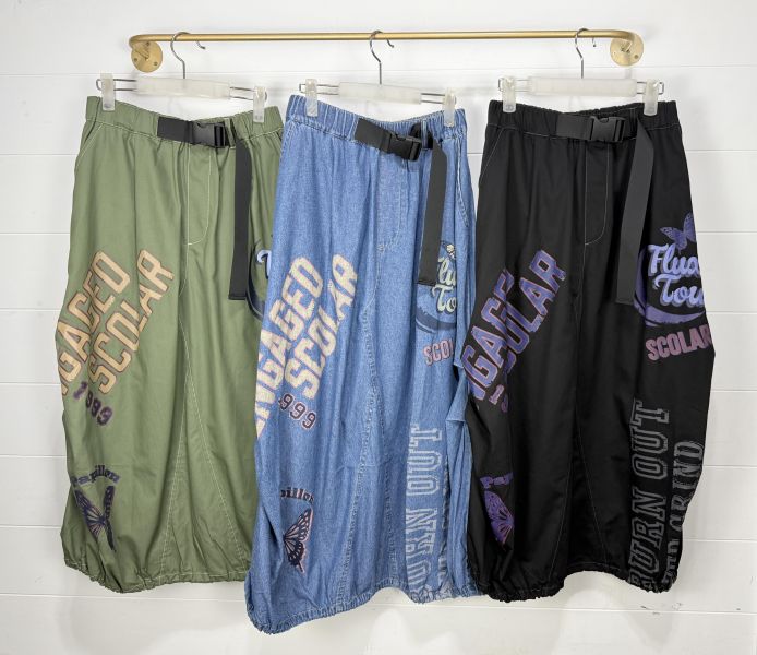 錐形塗鴉造型裙 