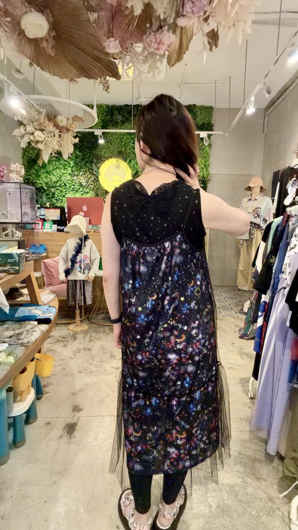 星星點蝴蝶蕾絲背心 