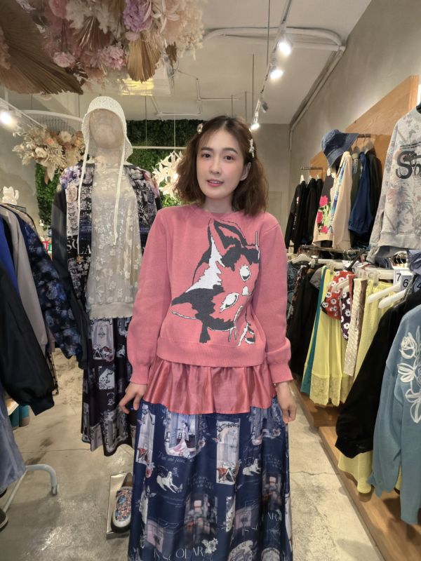 四種穿法-貓咪陰影拼接上衣 