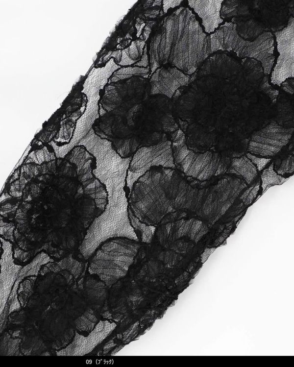 立體花朵蕾絲連帽造型外套 