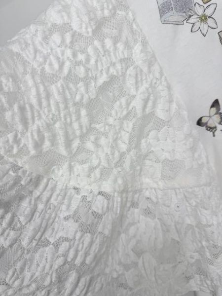 書的世界立體蕾絲袖上衣 