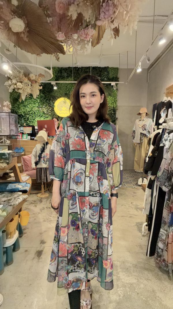 格子宇宙V領長版洋裝 