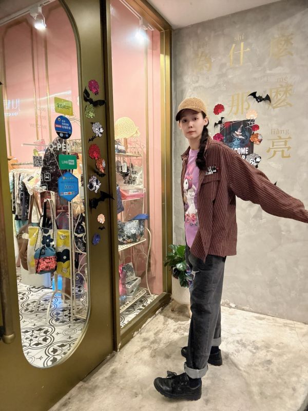 偷窺集合條紋襯衫 