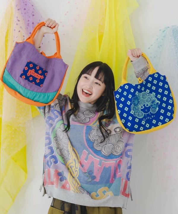 撞色娃頭手提包 