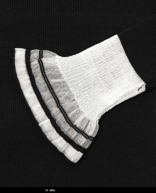 造型拼袖朵朵內搭衣 