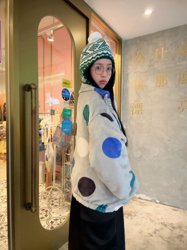 限時優惠 - 彩色點點法蘭絨外套 