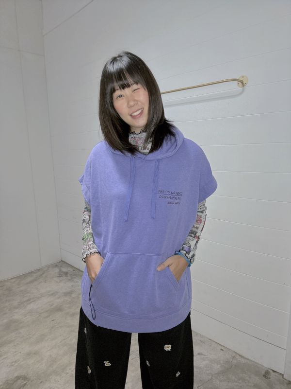 法式塗鴉內搭衣 