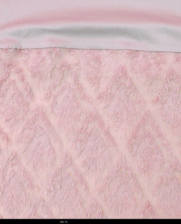 羽毛蕾絲簍空隙間帶襯洋 