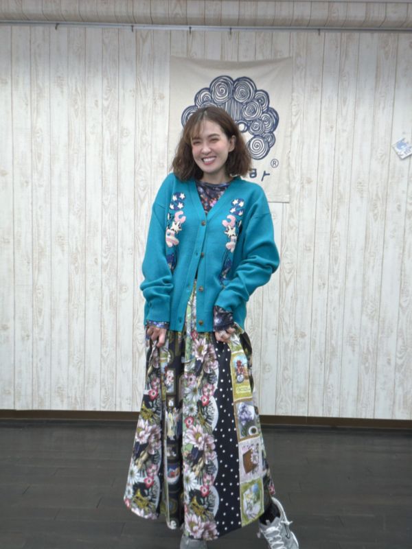 樂理花藤滿版裙子 