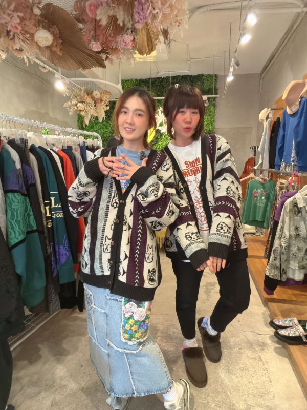 圖膳大頭角色針織外套 