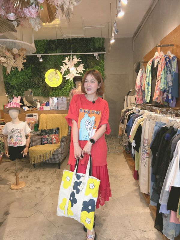 花朵貓咪帆布托特包 