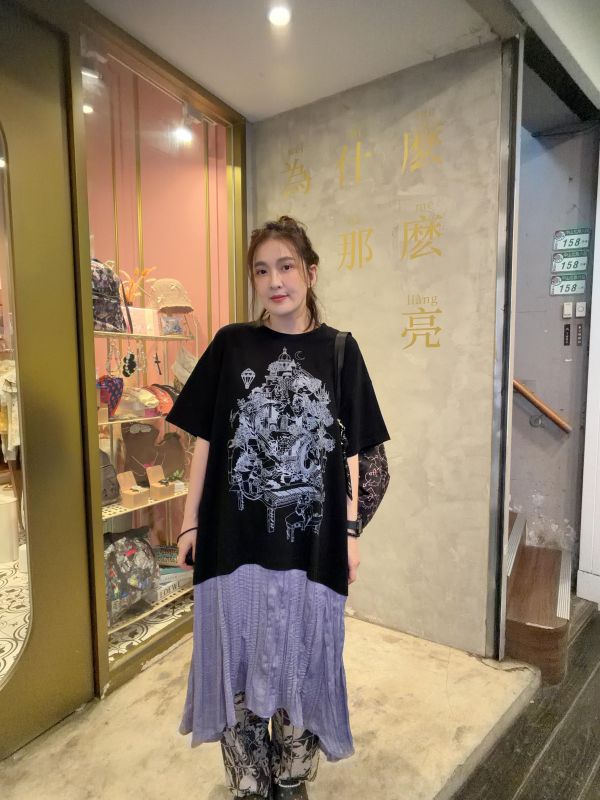 金箔貓咪鋼琴造型拼接洋裝 