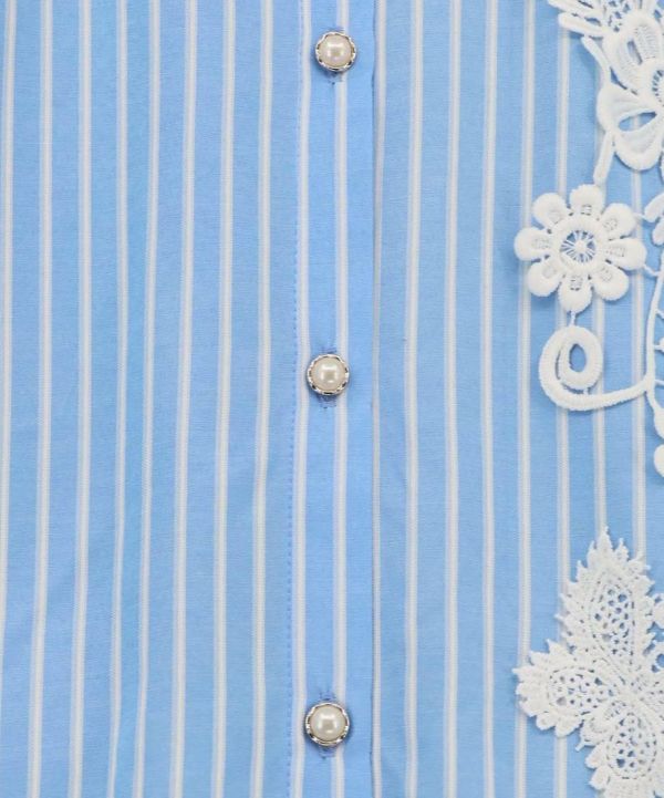 立體簍空蕾絲造型襯衫 