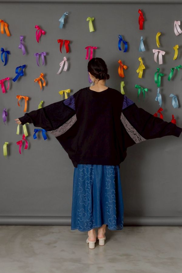 立體壓紋小花拼接牛仔裙 