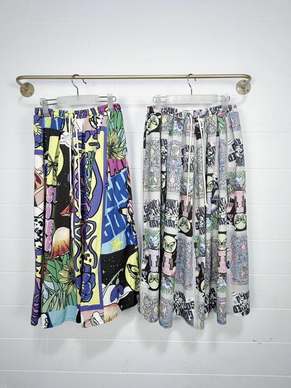 美式塗鴉口袋裙 