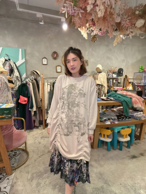 樹藤抓皺造型上衣 