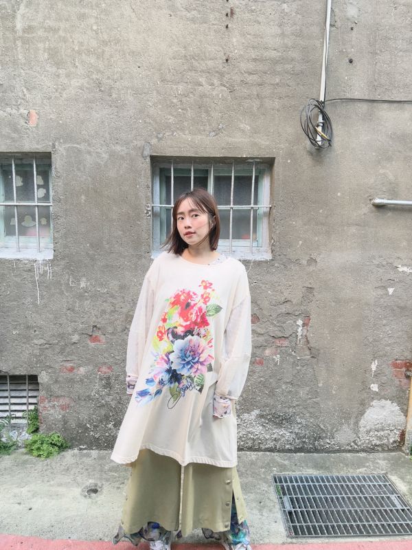 水玉寫實花長上衣 