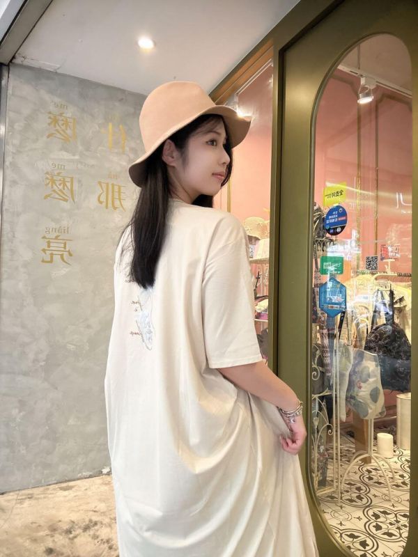 is scolar抓折造型洋裝 