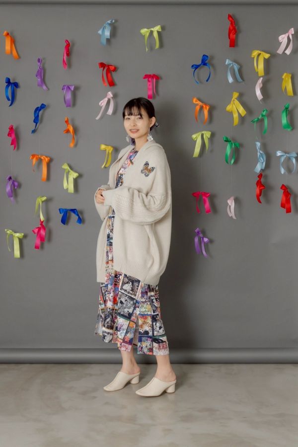 ScoLar蝴蝶刺繡連帽外套 