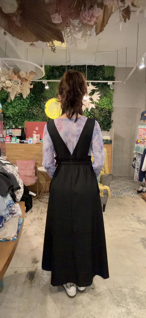 刺繡綁腰背心長洋裝 