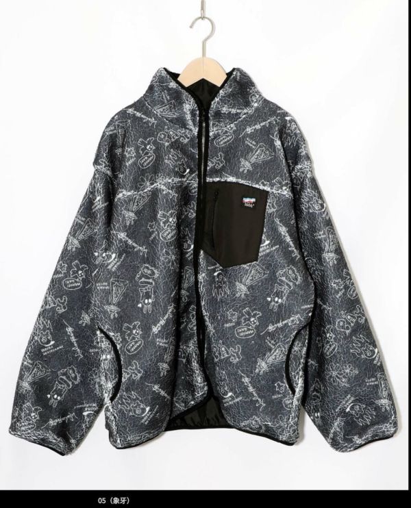 滿版塗鴉泰迪毛外套 