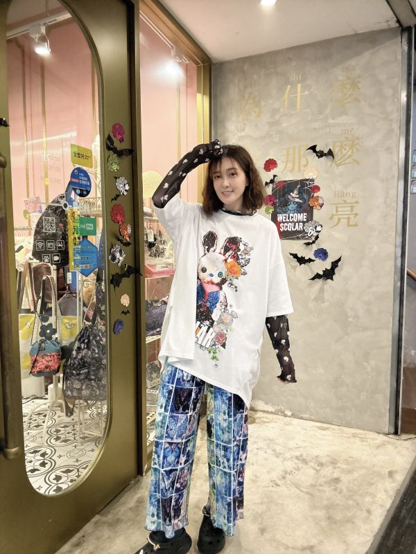 假兩件拼袖兔兔上衣 