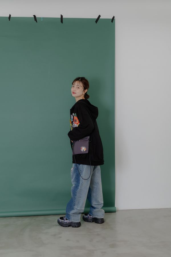 花朵塗鴉拉鏈袋子連帽外套 