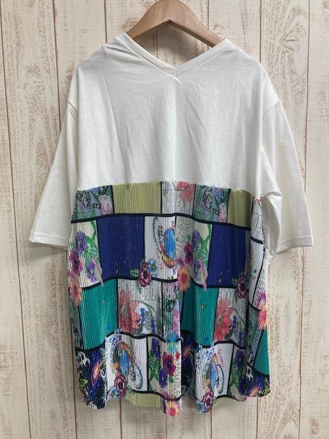 V領格子宇宙百褶上衣 