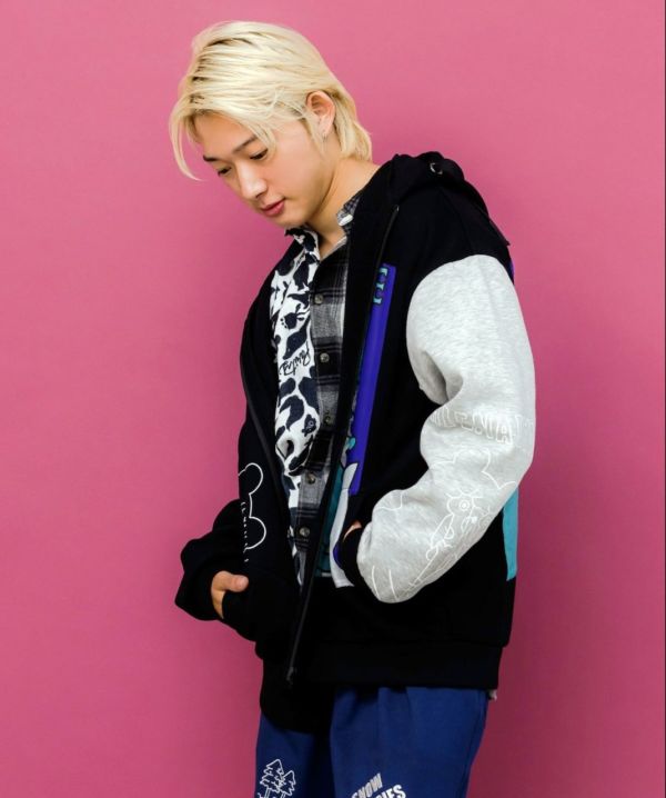 花園鰻眼淚造型連帽外套 