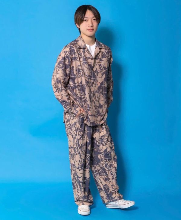 暈染/格子兔塗鴉襯衫 