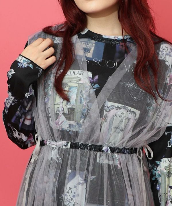 V領底片塗鴉長版上衣 