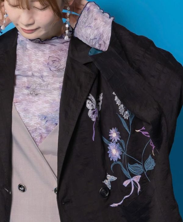 花朵撞色刺繡西裝外套 
