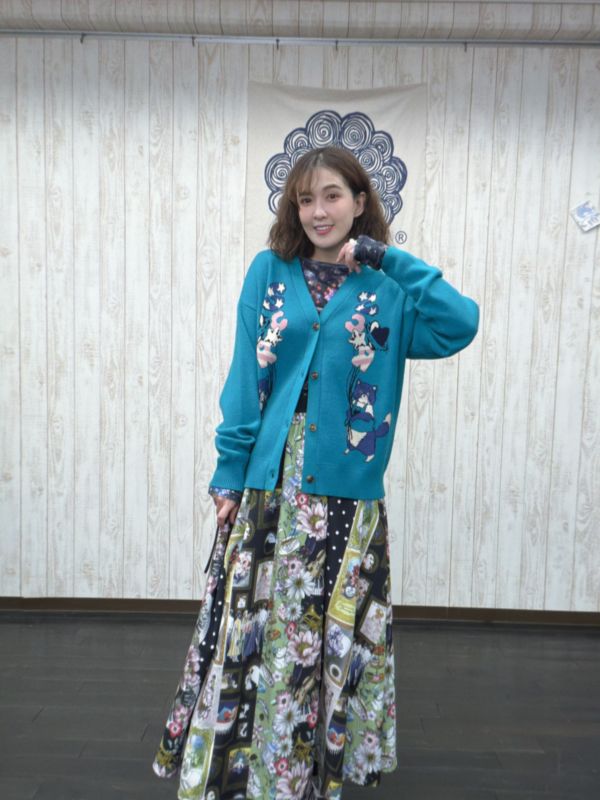 樂理花藤滿版裙子 