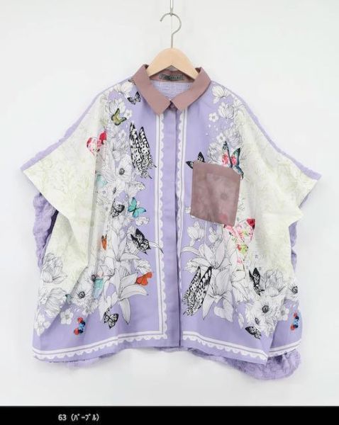 花朵蕾絲框襯衫 