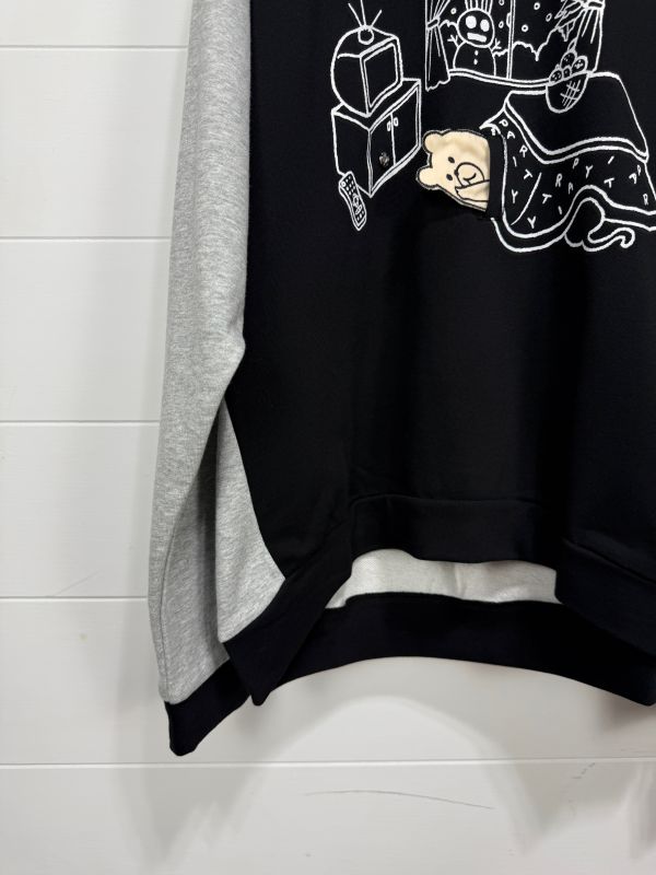 躲在暖桌的熊熊互動上衣 