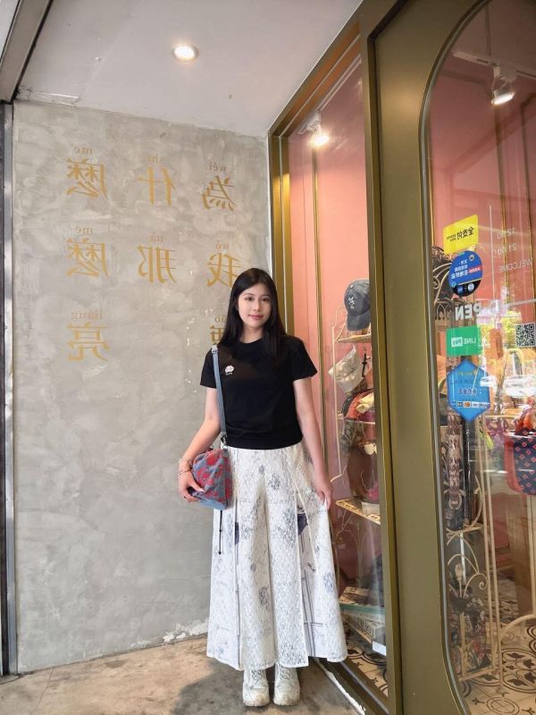 巴黎風景蕾絲造型底褲 