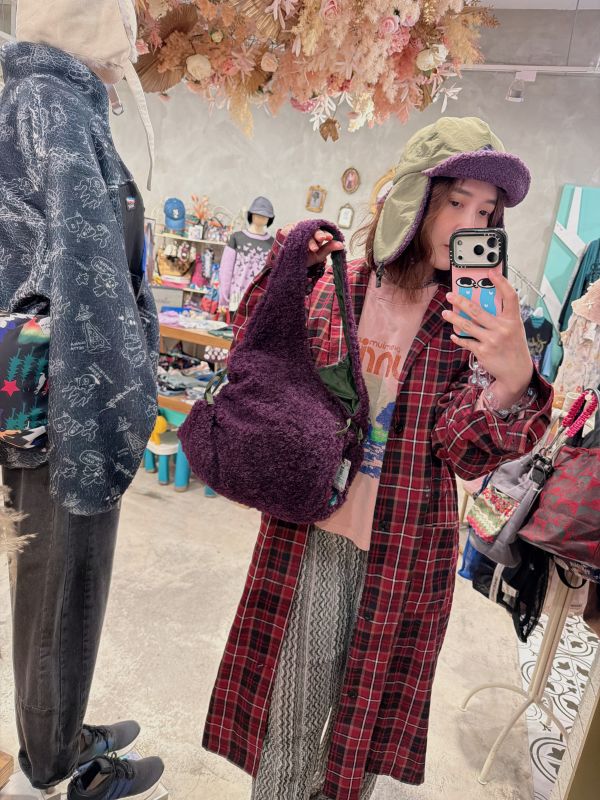 兩用三角毛毛包 