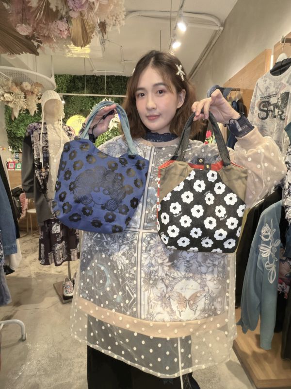 小花娃頭萬用提袋 