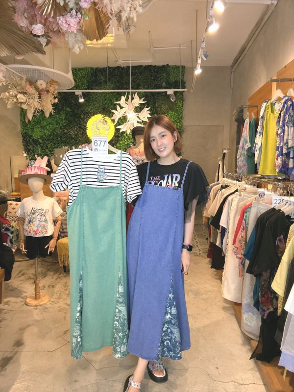 插畫拼接細肩帶洋裝 