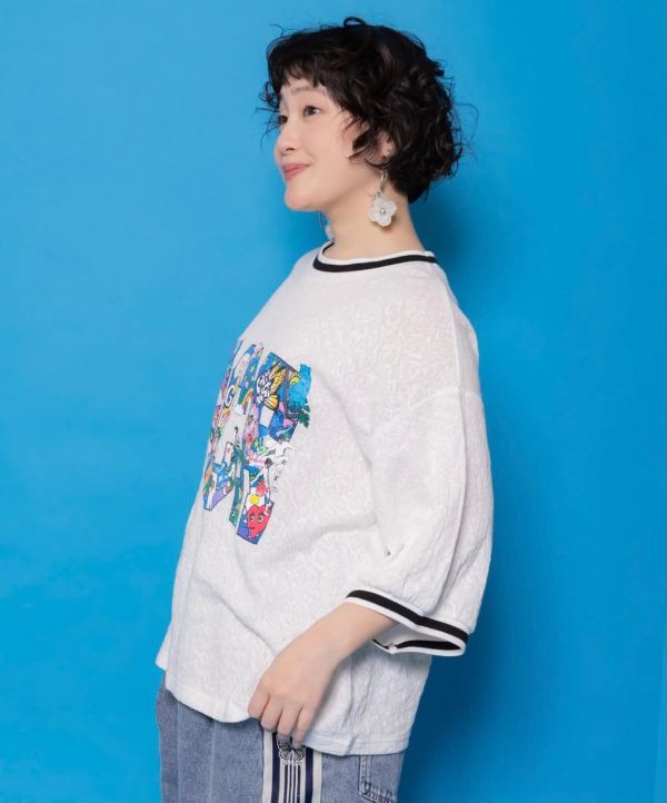 蕾絲布-宇宙塗鴉SCR五分袖上衣 