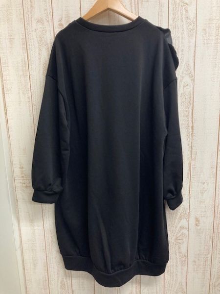 吊燈造型中長上衣 