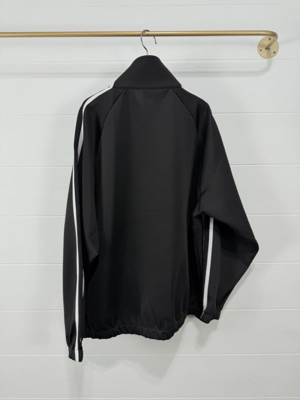 龍之帕璃帝運動風外套 