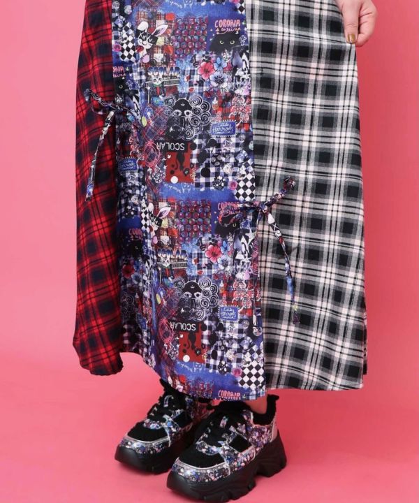 滿版塗鴉細肩帶洋裝 