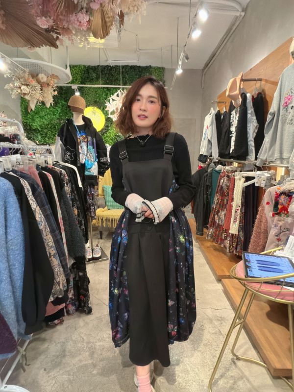 造型拼袖朵朵內搭衣 