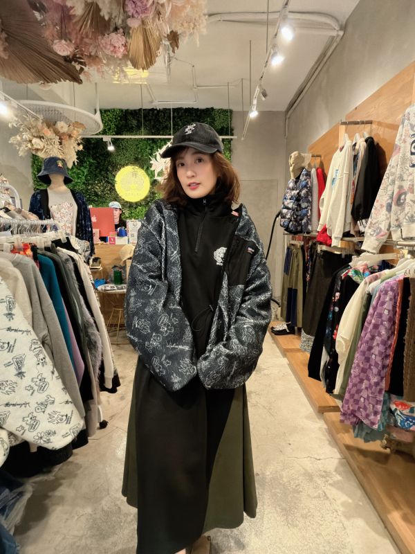 滿版塗鴉泰迪毛外套 