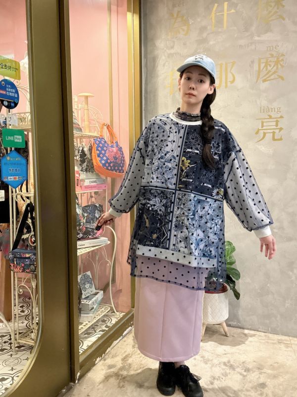 塔羅星空植絨點點紗上衣 