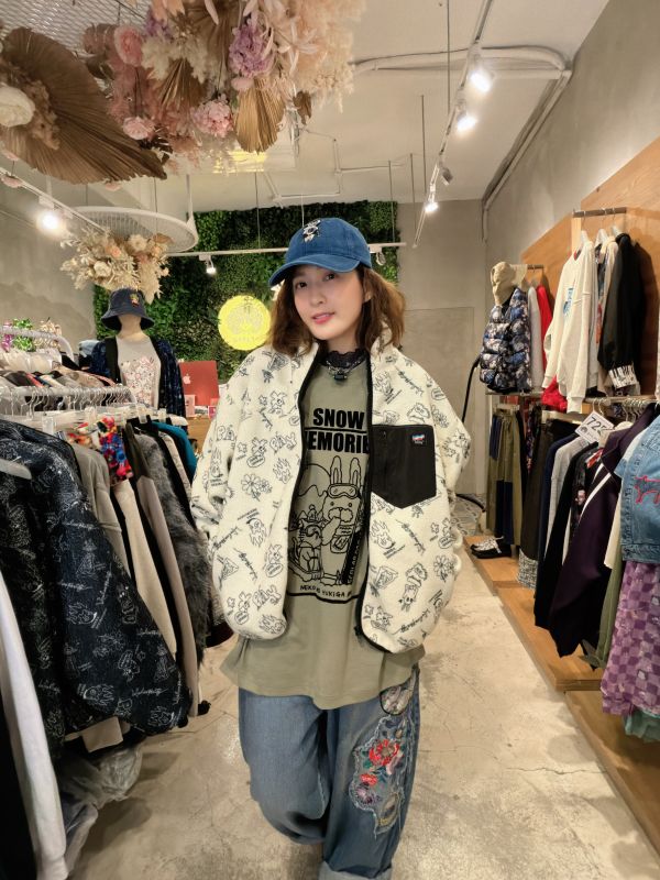 滿版塗鴉泰迪毛外套 