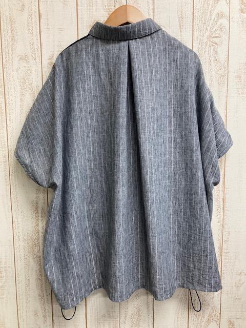 書的世界混銀線造型襯衫 