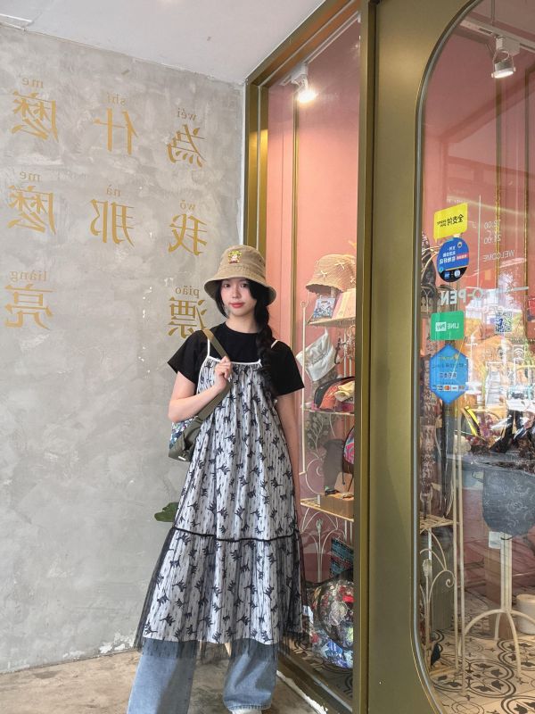 細肩帶拼紗背心 