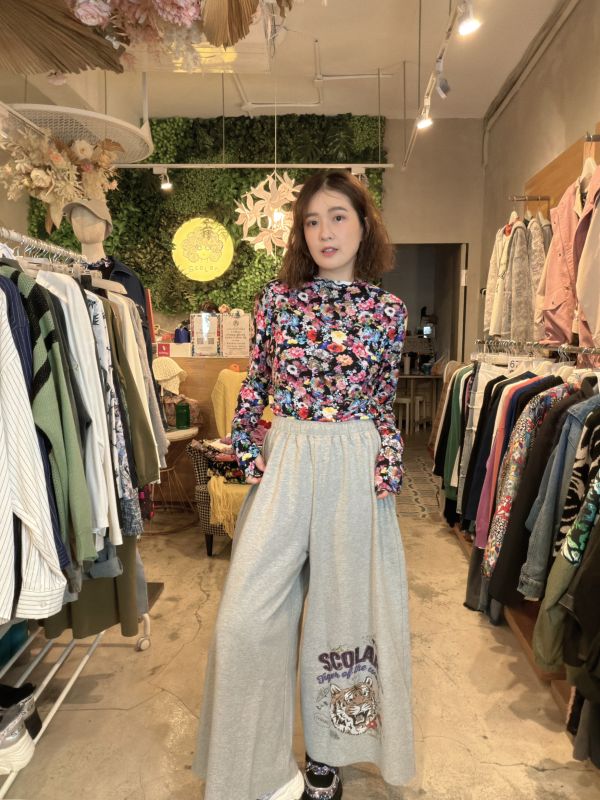 膠原蛋白-彈性塗鴉內搭衣 